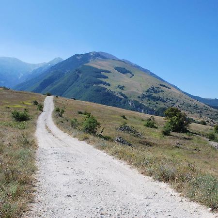 Belvilla By Oyo Villa Insieme San Valentino in Abruzzo Citeriore Eksteriør bilde